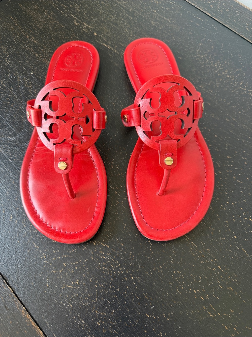 Tory Burch Red/Orange Logo Cutout Leather Thong Sandals
